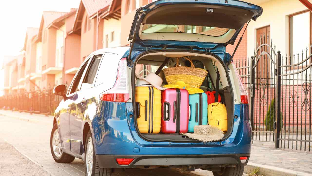 Organizza una vacanza in auto in sicurezza