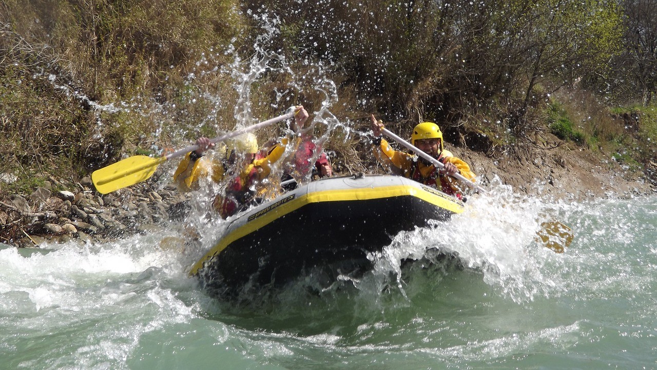 rafting gommone onde pericolose