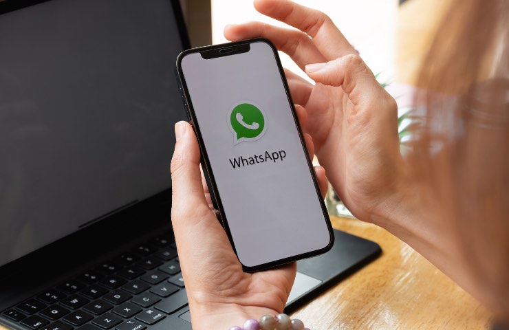 WhatsApp, problemi alla famosa applicazione 