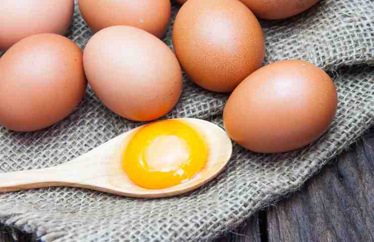 sostanze nutritive uova