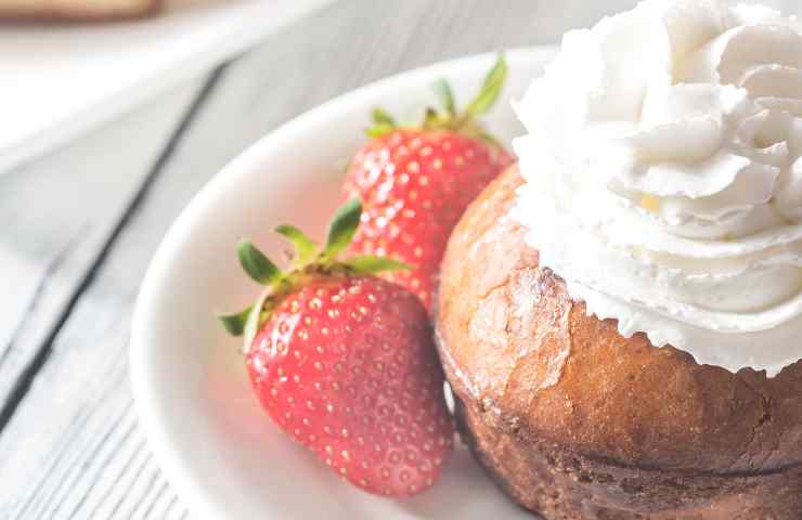 Babà fatto in casa