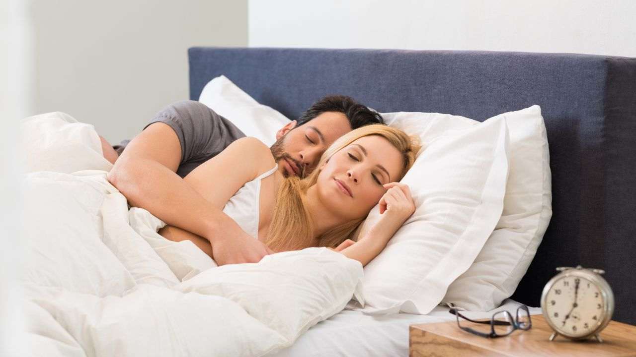 Dormire con il proprio partner: ecco alcune strategie 