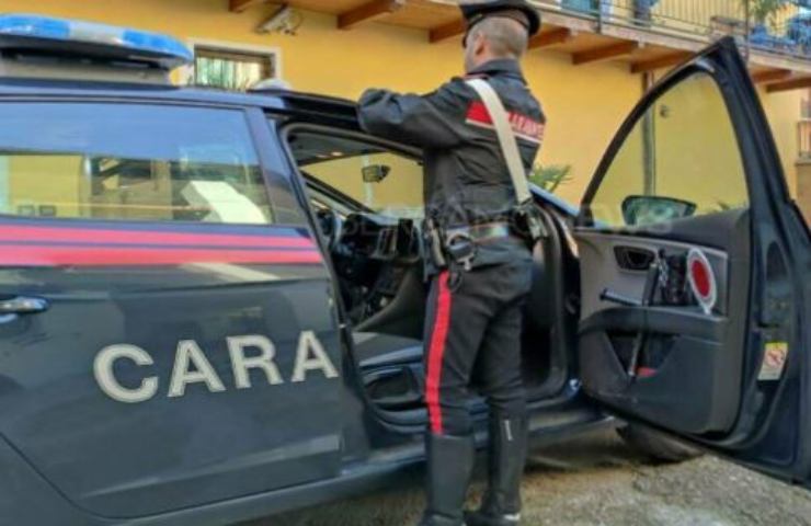 borseggiatore pestato Roma