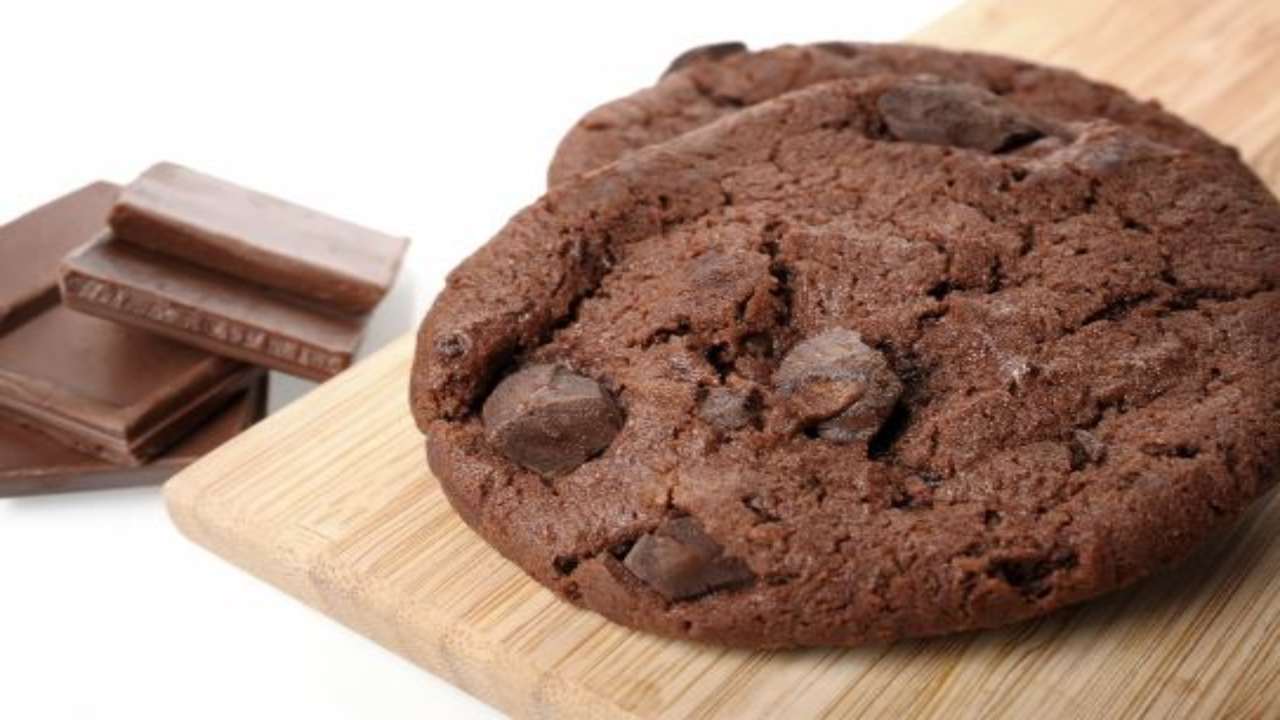 maxi cookie cioccolato ricetta