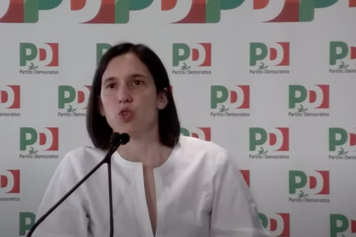 Elly Schlein in campagna elettorale