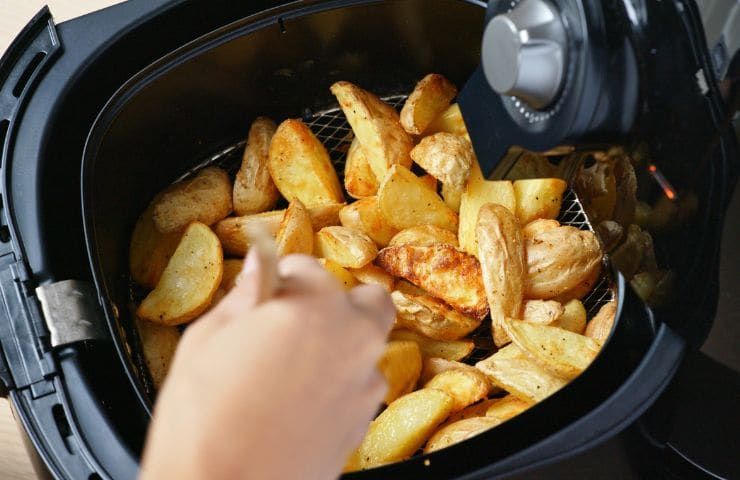 Cottura patate con friggitrice ad aria