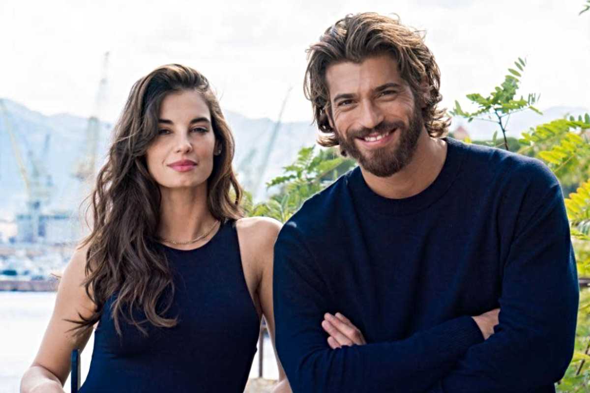 Gli attori Can Yaman e Francesca Chillemi